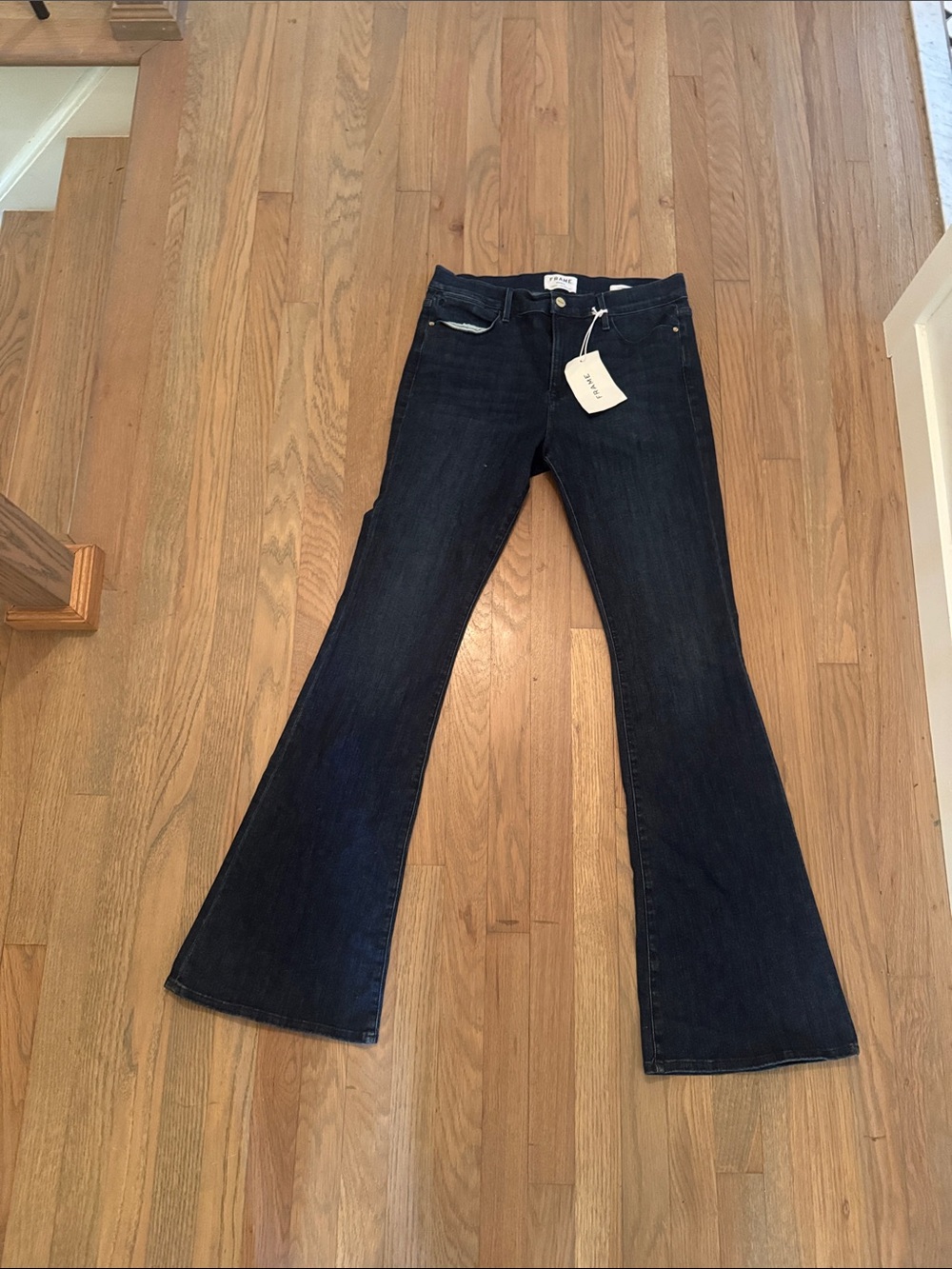 Frame le high flare